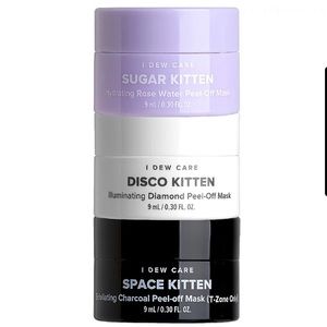 I Dew Care
Mini Meow Chrome Masks Trio Masks & Hya activated Lip Scrub